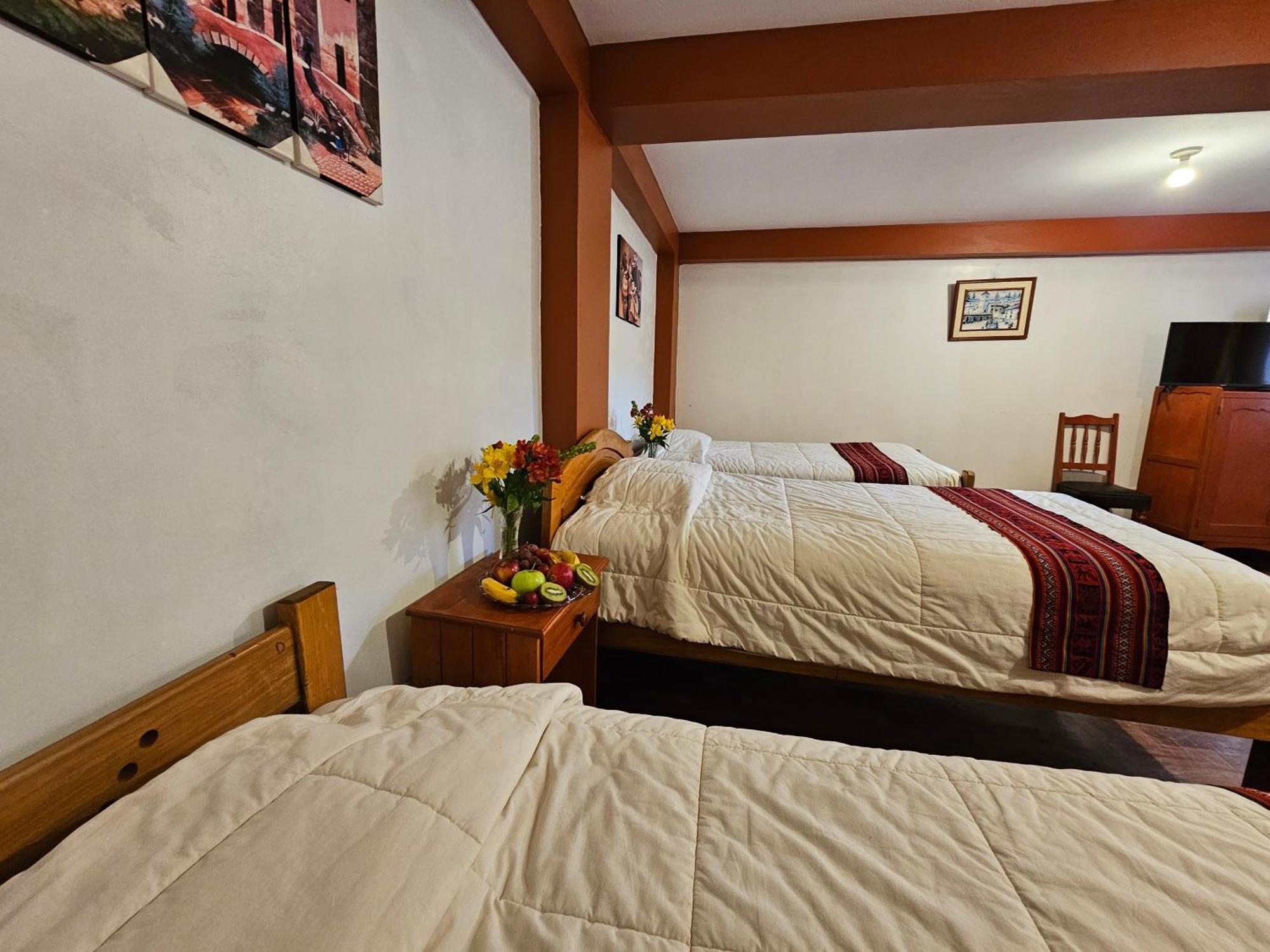 Hostal Con Vista A La Ciudad Santa Ana Cuzco Exterior foto